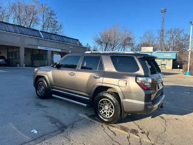 2014 Toyota 4Runner Limited | 7 Passenger | TRD Pro Wheels | - Photo 9