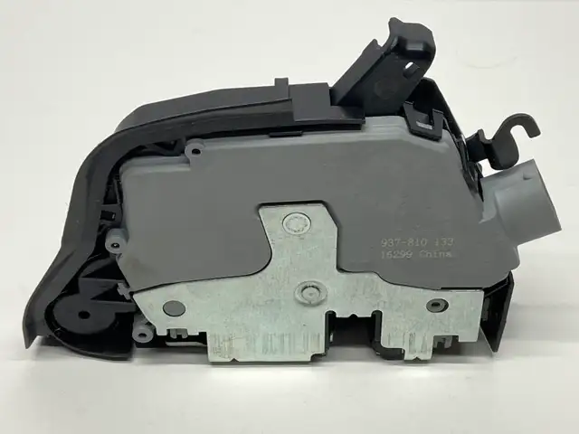 BMW e46 M3 Power Door Lock Actuator. Part # 937-810. 937810.