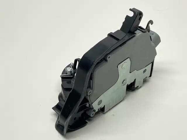 BMW e46 M3 Power Door Lock Actuator. Part # 937-810. 937810. - Photo 4