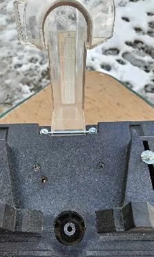 Router and Table - Photo 8