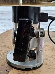 Router and Bits - Photo 4