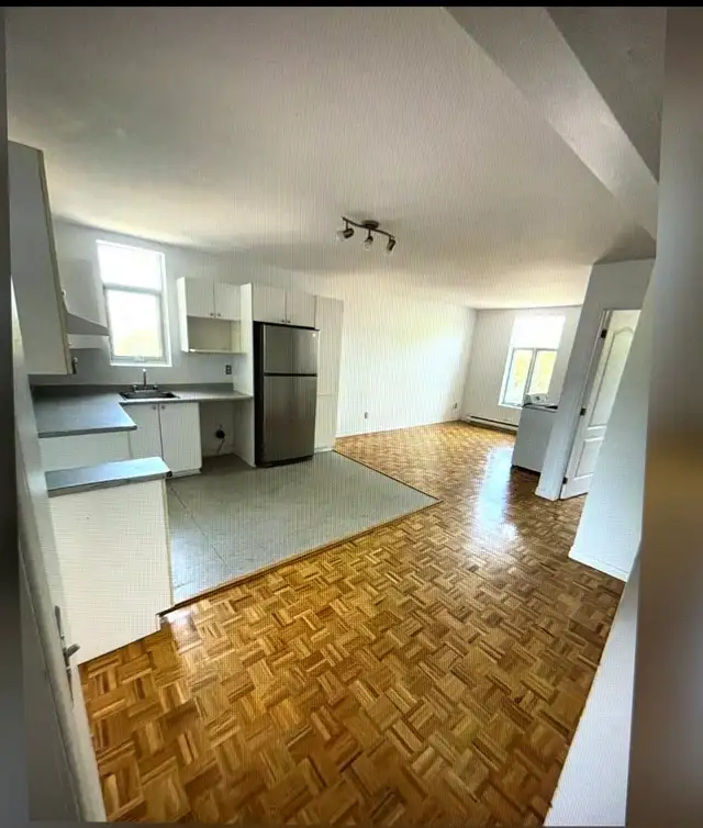 Grand 4 1/2 ville emard - Photo 4