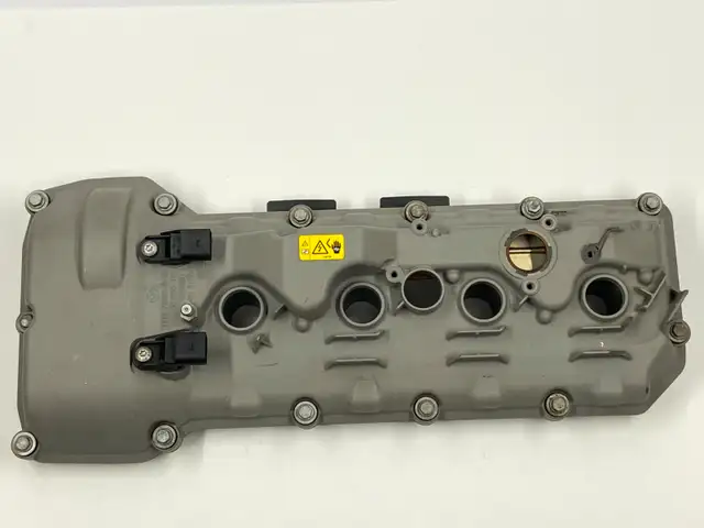 2008-2013 BMW M3 S65 Valve Rocker Cover Bank 2 Drivers Side