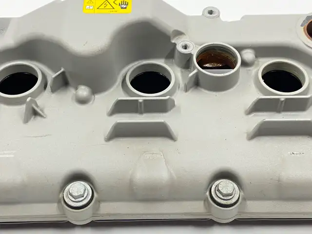 2008-2013 BMW M3 S65 Valve Rocker Cover Bank 2 Drivers Side - Photo 7