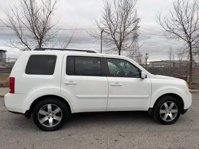 2012 Honda Pilot 2012 HONDA  PILOT , 8 PASSAGERS  ,  4X4 ,  AUTO - Photo 12