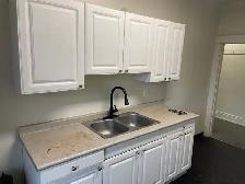 $714 Bach. ALL utilities included. - Photo 7