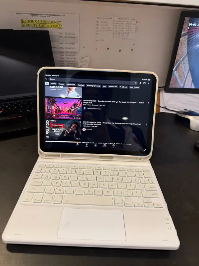 Apple Ipad (10th Generation, 64 GB) for sale - Photo 6