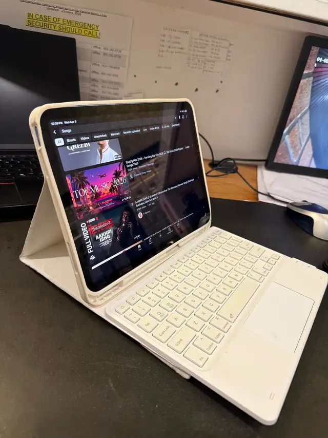 Apple Ipad (10th Generation, 64 GB) for sale - Photo 8