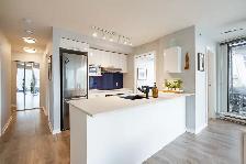 2 Bed Condo in Yaletown – Large Patio   Parking – $969K - Photo 6