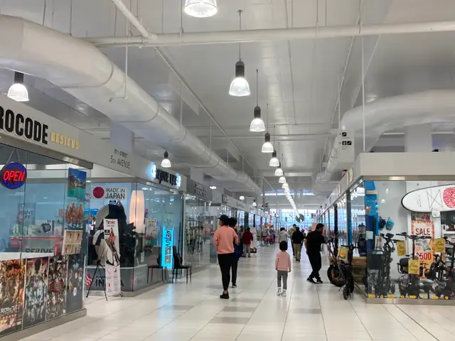 New Horizon Mall Single Unit - 4 Months Free for Two-Year Lease! - Photo 9