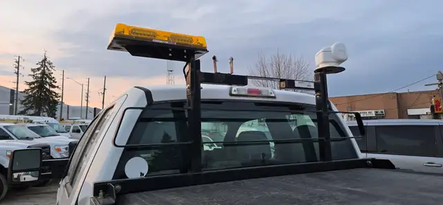 2014 Ford F-150 4x4 - 4 Door - Tow package! - Photo 9