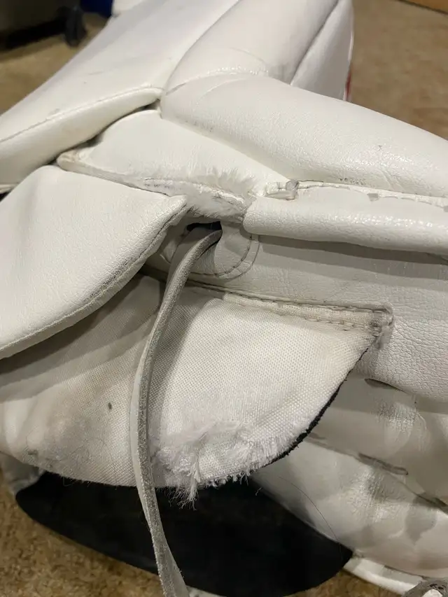 Pro Stock Senior Goalie Set - Photo 9