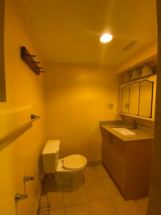 One Bedroom Bsmt Apt for rent in Scarborough - Photo 8