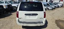 2009 Dodge Grand Caravan SE Passenger van Stow N' Go - runs like - Photo 6