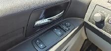 2009 Dodge Grand Caravan SE Passenger van Stow N' Go - runs like - Photo 17