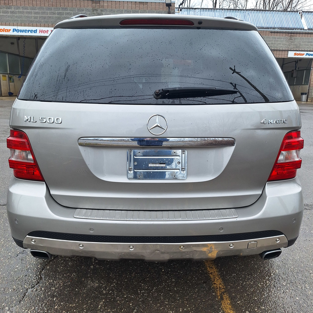 2007 Mercedes-Benz M-Class ML 500 5.0L Fantastic condition insid - Photo 4
