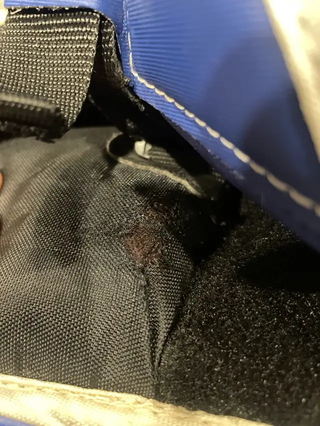 CCM E Flex 6 Blocker and Glove (Full Right) - Photo 9