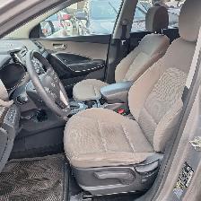 2018 Hyundai Santa Fe XL 7 seats 3.3l 6cyl, drives and feels ver - Photo 11
