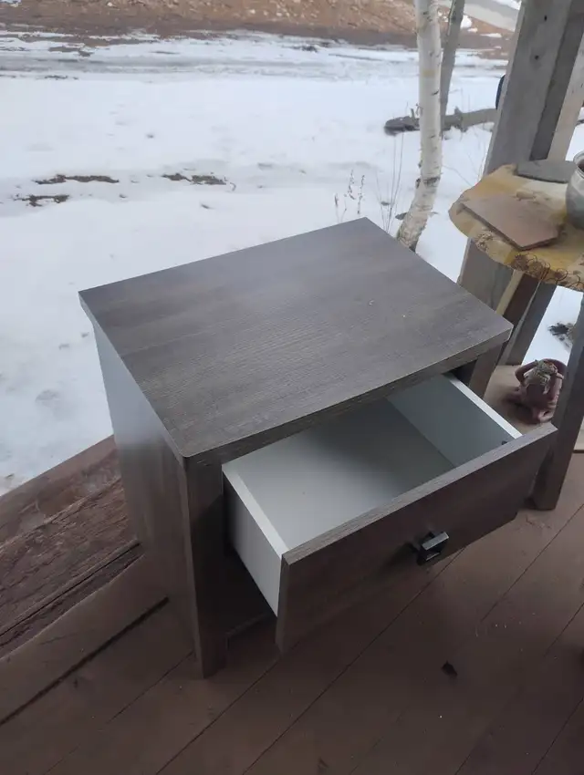 Ensemble de chambre à coucher: lit, armoire(x2) et commode - Photo 3