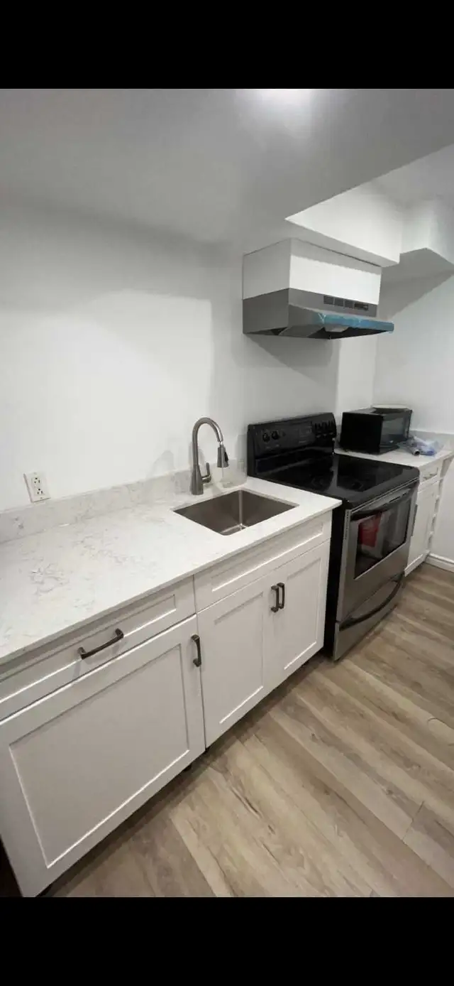 one bedroom Apartment - Photo 3