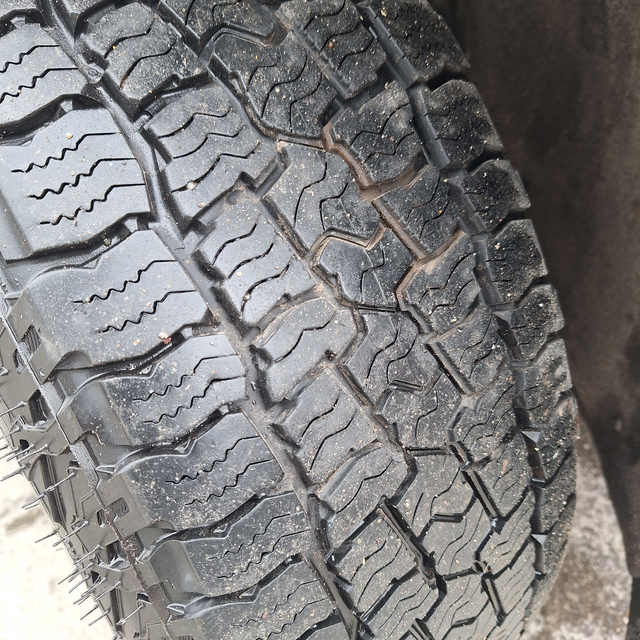 2014 Audi Q5 3.0L Technik loaded and very well maintained! - Photo 9