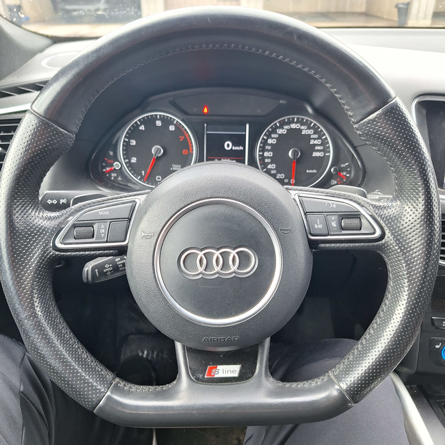 2014 Audi Q5 3.0L Technik loaded and very well maintained! - Photo 18