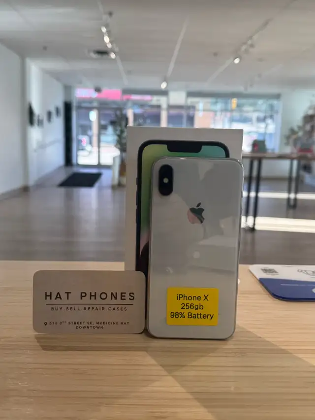 iPhone X 256GB - HAT PHONES