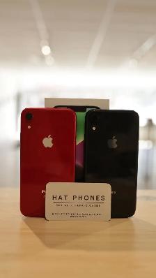 iPhone XR - HAT PHONES