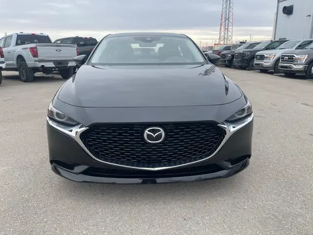 2019 Mazda Mazda3 GT Auto /NAVIGATION/B.CAM/LEATHER/SUNROOF - Photo 2