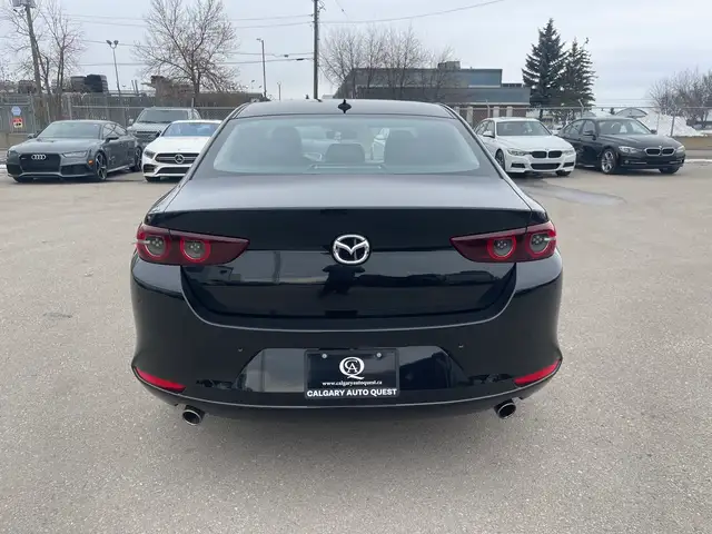 2019 Mazda Mazda3 GT Auto /NAVIGATION/B.CAM/LEATHER/SUNROOF - Photo 6
