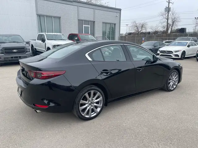 2019 Mazda Mazda3 GT Auto /NAVIGATION/B.CAM/LEATHER/SUNROOF - Photo 7