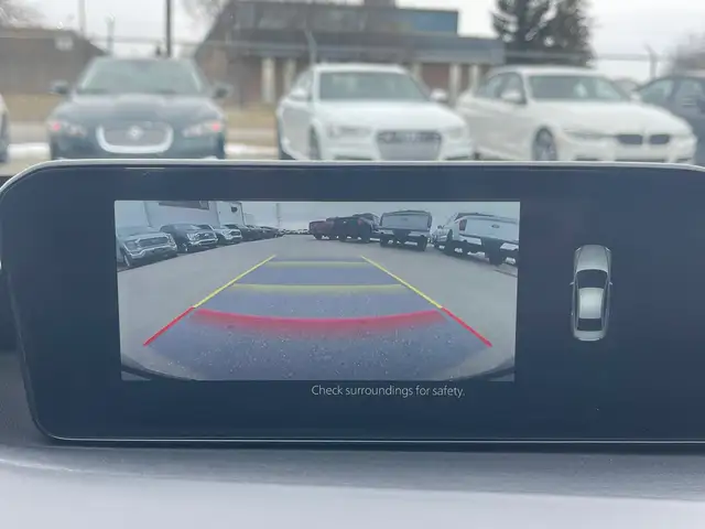 2019 Mazda Mazda3 GT Auto /NAVIGATION/B.CAM/LEATHER/SUNROOF - Photo 18