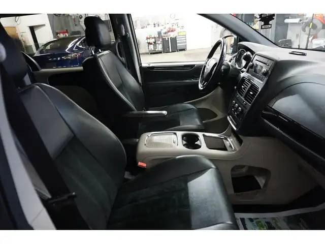 2017 Dodge Grand Caravan SXT PREMIUM PLUS 7 PASS CUIR BLUETOOTH - Photo 27