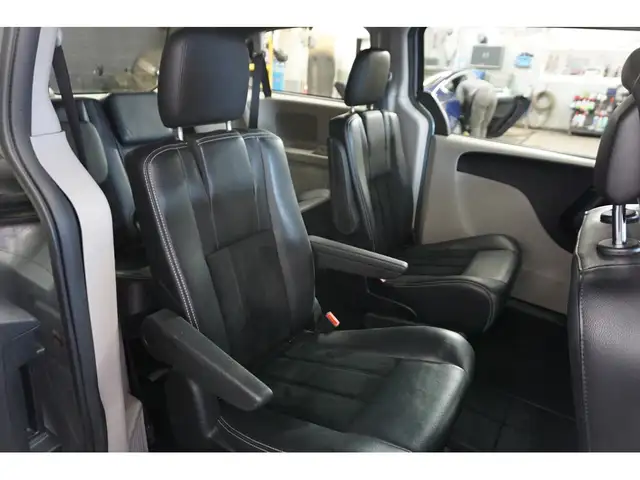 2017 Dodge Grand Caravan SXT PREMIUM PLUS 7 PASS CUIR BLUETOOTH - Photo 28