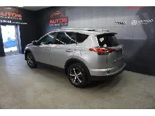 2018 Toyota RAV4 LE AWD AUTO FULL ÉQUIPÉ - SIÈGE - CAMERA 60 257 - Photo 5