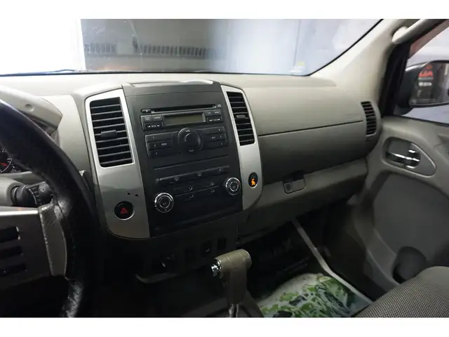 2010 Nissan Frontier SE V6 4.0L 4X4 - CREW CAB AUTO MAGS A/C 150 - Photo 18