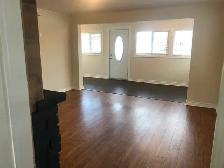 2 Bedroom, Beach 2, laundry, 4 parking, storage - Photo 2