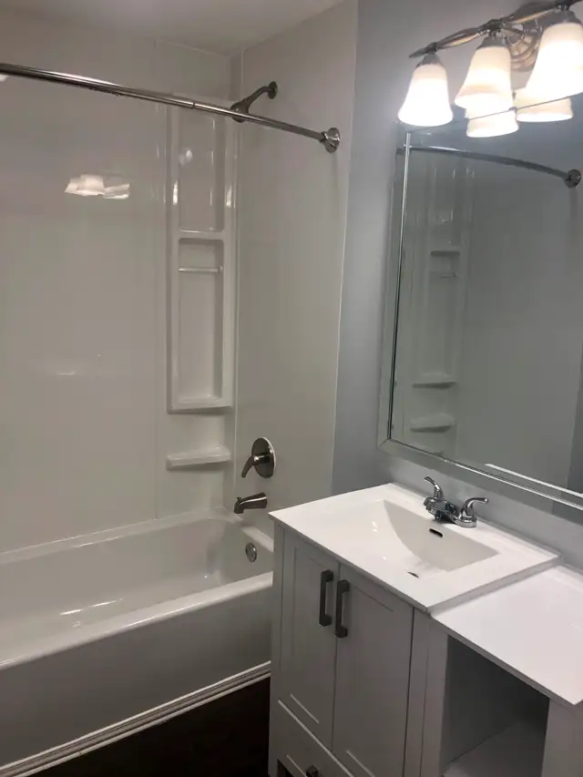 2 Bedroom, Beach 2, laundry, 4 parking, storage - Photo 5