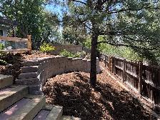 Retaining Wall: Wood, Concrete, Paving stones - Photo 4