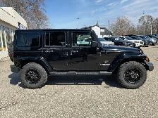 2017 Jeep Wrangler Unlimited Sahara 4WD - NAV! BLUETOOTH! REMOTE - Photo 8