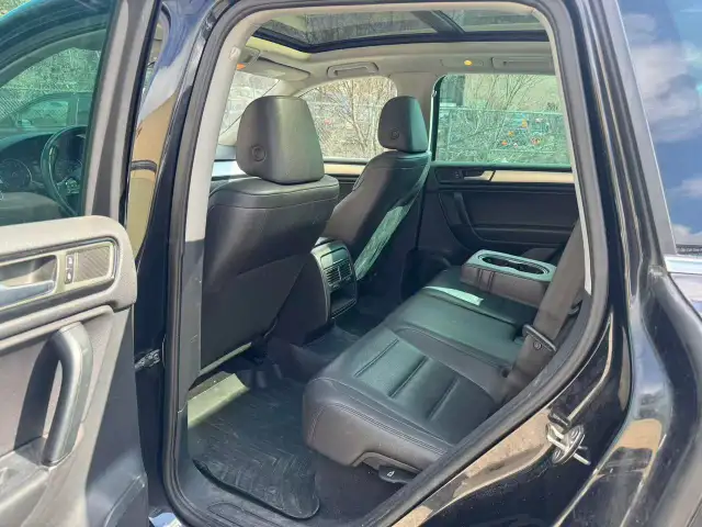 2012 Volkswagen Touareg 4dr V6 Comfortline - Photo 7