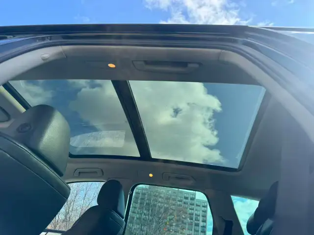 2012 Volkswagen Touareg 4dr V6 Comfortline - Photo 8