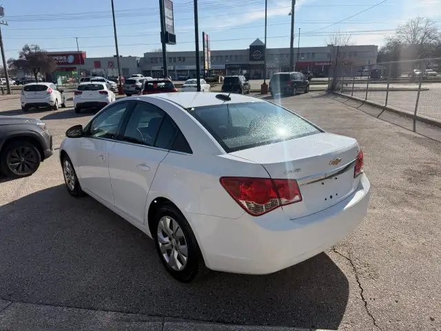 2015 Chevrolet Cruze 1LT - Photo 5