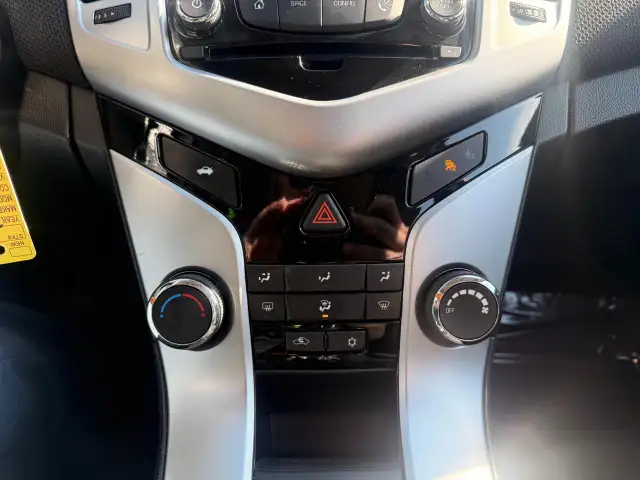 2015 Chevrolet Cruze 1LT - Photo 16