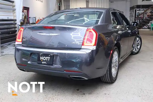 2015 CHRYSLER 300C PLATINUM - Photo 5