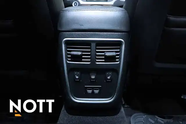 2015 CHRYSLER 300C PLATINUM - Photo 21