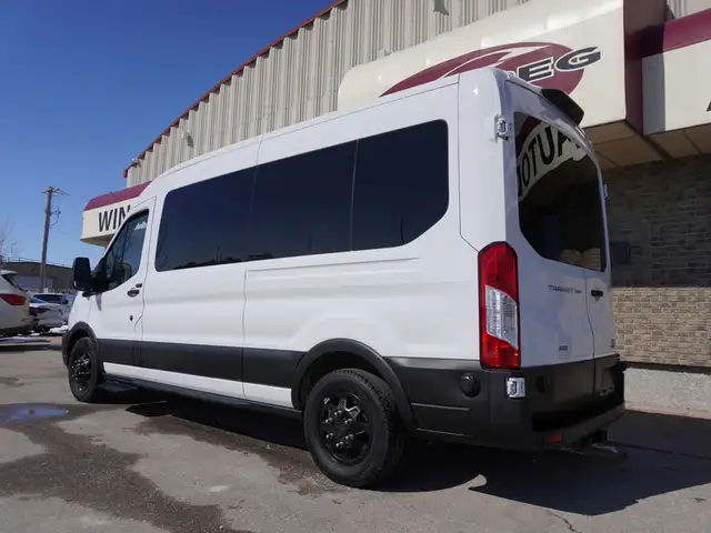 2024 Ford Transit Passenger Wagon T-350 148 Med Roof XL AWD - LO - Photo 14