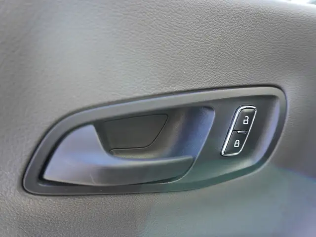 2024 Ford Transit Passenger Wagon T-350 148 Med Roof XL AWD - LO - Photo 23