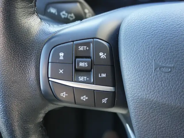 2024 Ford Transit Passenger Wagon T-350 148 Med Roof XL AWD - LO - Photo 31