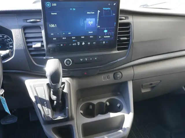 2024 Ford Transit Passenger Wagon T-350 148 Med Roof XL AWD - LO - Photo 41